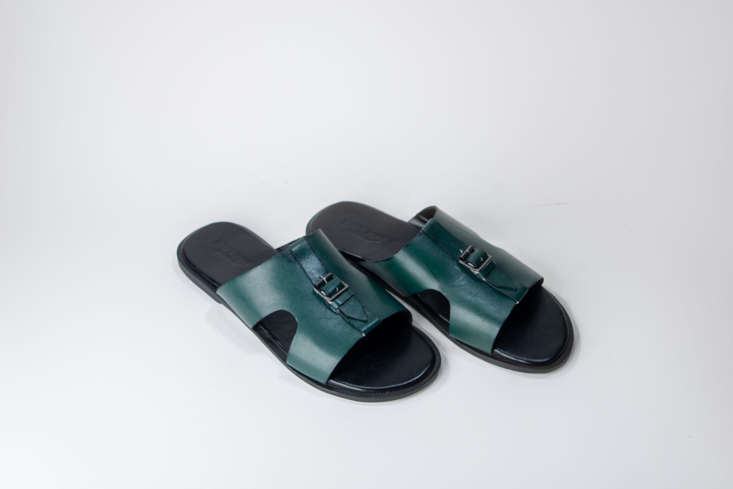 Mens buckle slippers Sizes 39-47